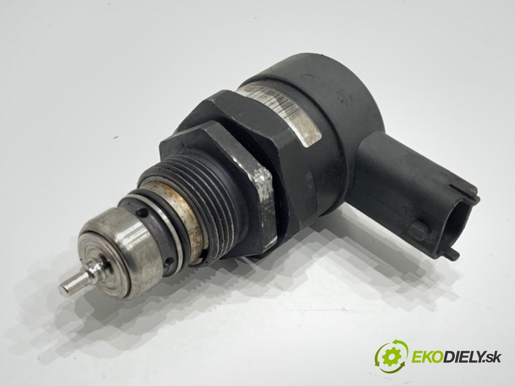 FIAT CROMA Kombi 2005 110 kW 1.9 D Multijet (194AXC1B, 194AXC12) 1910 Snímač tlaku paliva 0281002507 (Snímač)