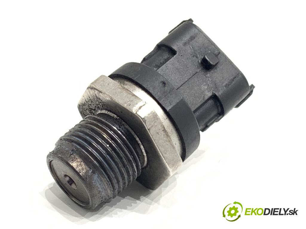 FIAT CROMA Kombi 2005 110 kW 1.9 D Multijet (194AXC1B, 194AXC12) 1910 Snímač tlaku paliva 0281002706 (Snímač)