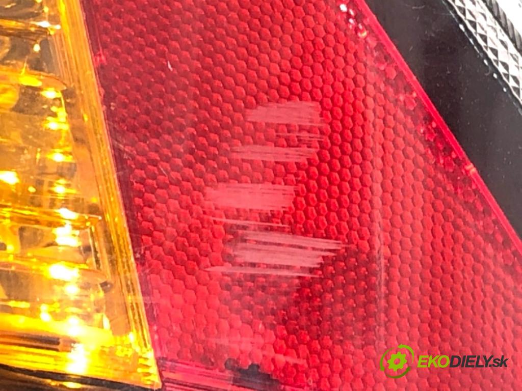 MITSUBISHI LANCER VIII sedan 2011 110 kW 1.8 DI-D (CY9A) 1798 světlo pravý zadní část