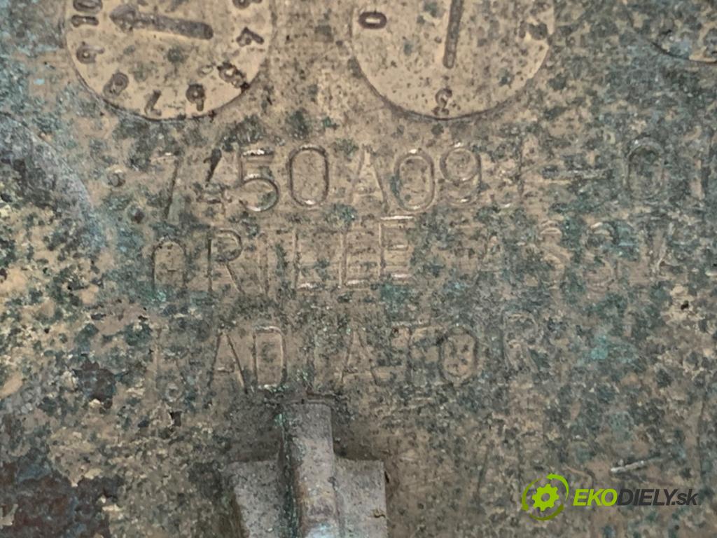 MITSUBISHI LANCER VIII sedan 2011 110 kW 1.8 DI-D (CY9A) 1798 Mriežka maska 7450A093 (Mriežka predná (maska chladiča))