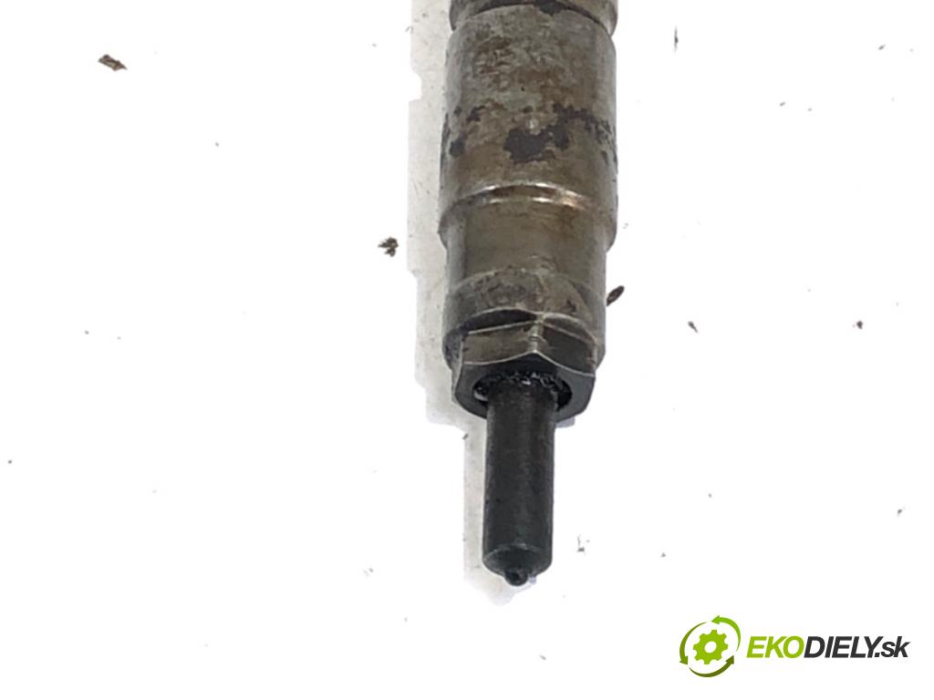 MITSUBISHI LANCER VIII sedan 2011 110 kW 1.8 DI-D (CY9A) 1798 vstrekovač  (Vstrekovač paliva)