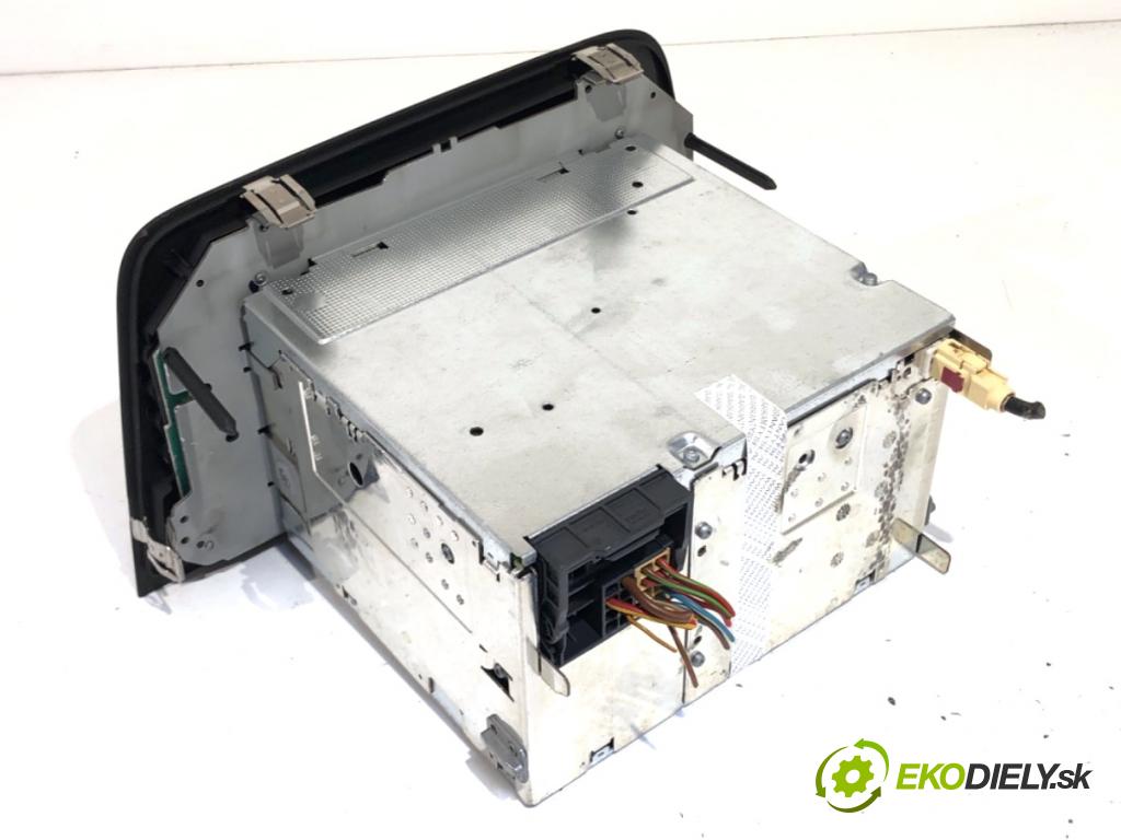 SEAT ALTEA nadwozie wielkoprzestrzenne (MPV) 2005 77 kW 1.9 TDI 1896 RADIO  (Audio zariadenie)