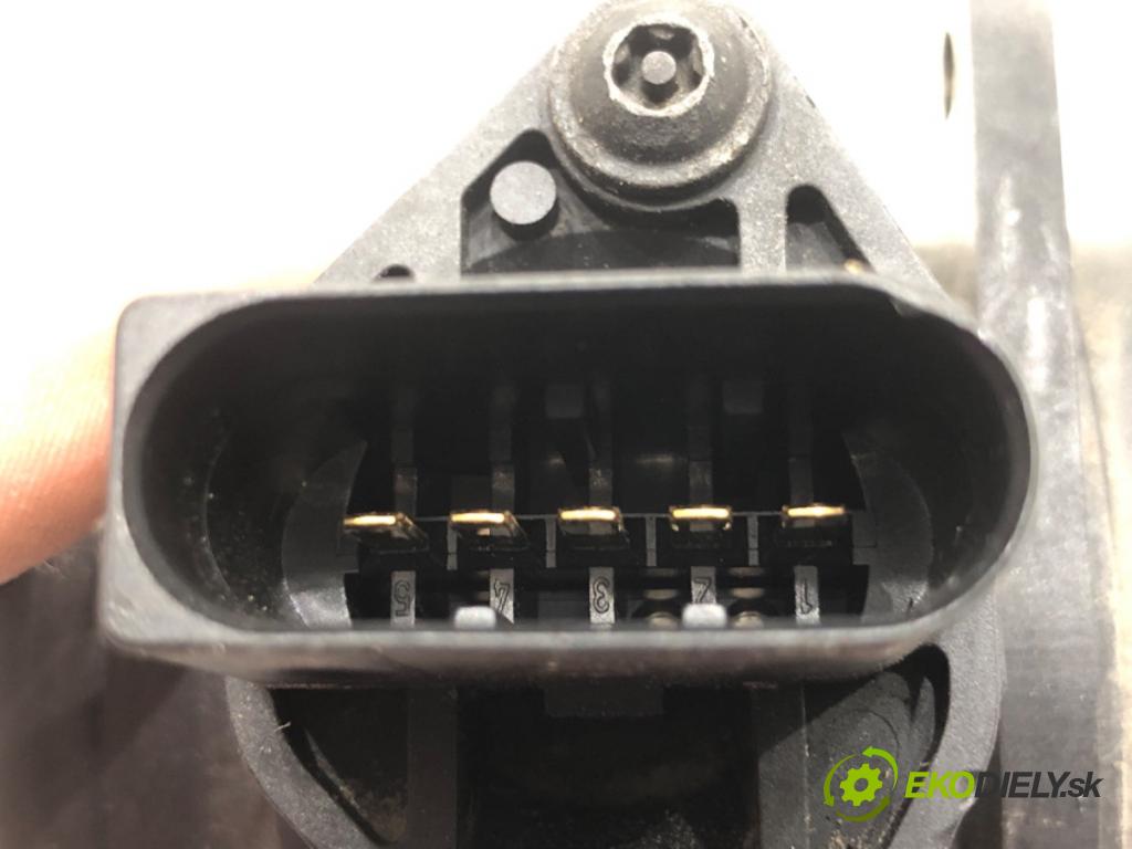 SEAT ALTEA nadwozie wielkoprzestrzenne (MPV) 2005 77 kW 1.9 TDI 1896 Váha vzduchu 038906461B (Váha vzduchu)