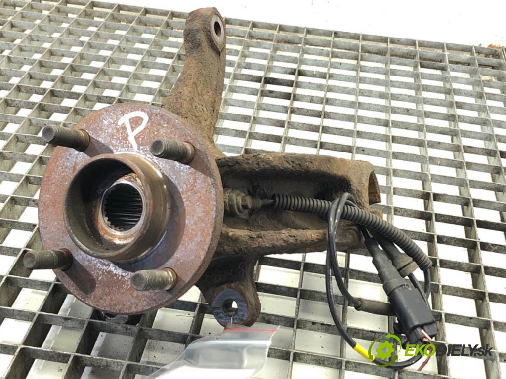 FORD FIESTA MK6 liftback 2007 51 kW 1.3 1299 náboj pravy predný 