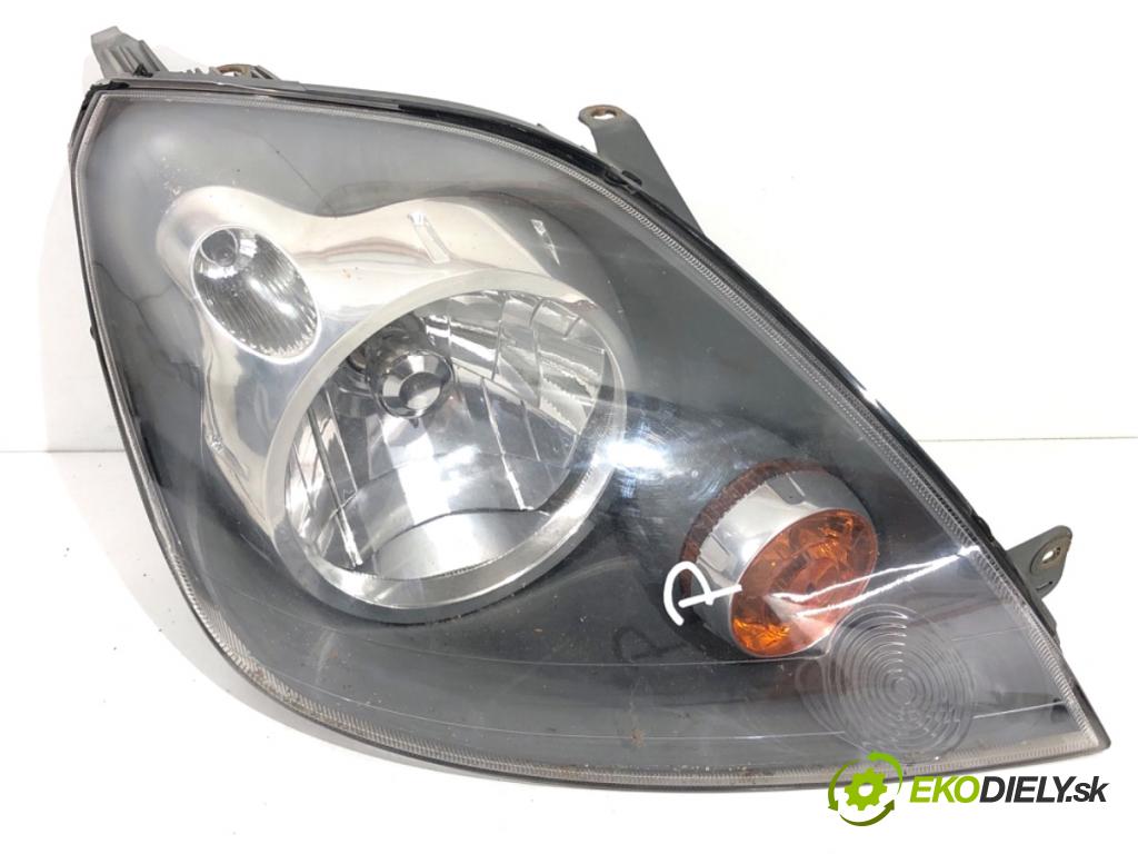 FORD FIESTA MK6 liftback 2007 51 kW 1.3 1299 Svetlomet pravy predný 