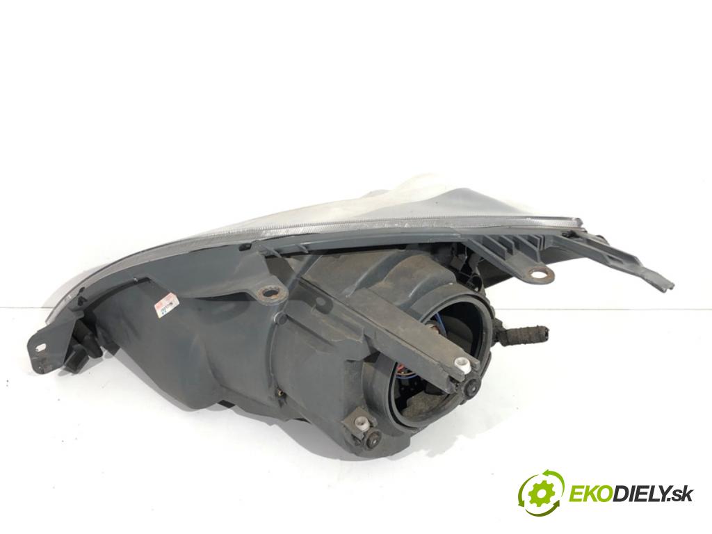 FORD FIESTA MK6 liftback 2007 51 kW 1.3 1299 Svetlomet pravy predný