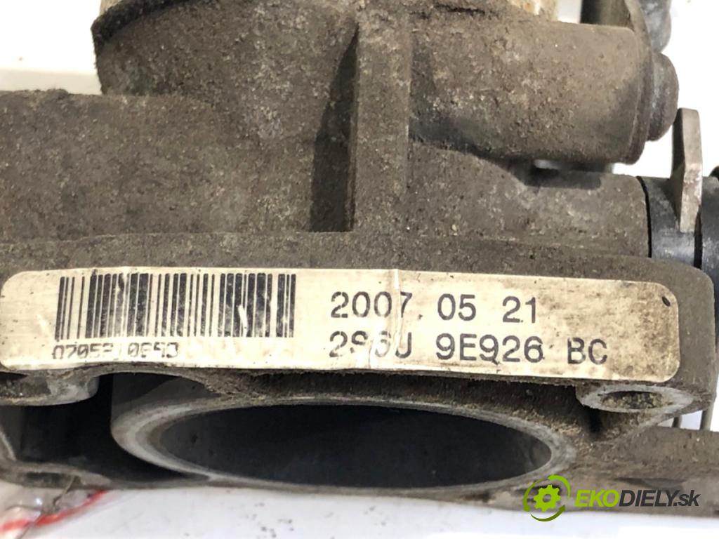 FORD FIESTA MK6 liftback 2007 51 kW 1.3 1299 Škrtiaca klapka 2S6J-9E926-BC (Škrtiaca klapka)