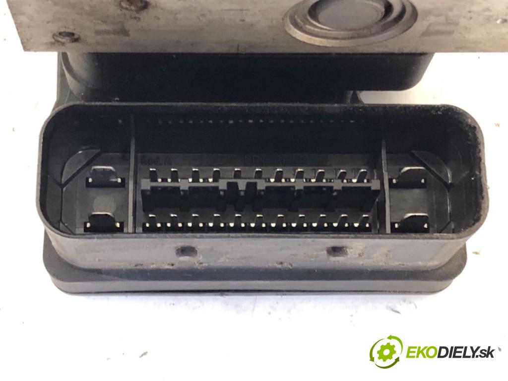 FORD FIESTA MK6 liftback 2007 51 kW 1.3 1299 Pumpa ABS 4S61-2M110-CD (Pumpa ABS)