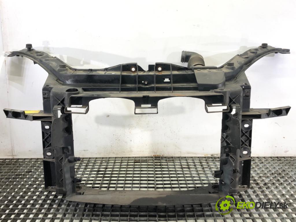 FORD FIESTA MK6 liftback 2007 51 kW 1.3 1299 držák přední část WSH-M1C231-B (Přední výztuha)