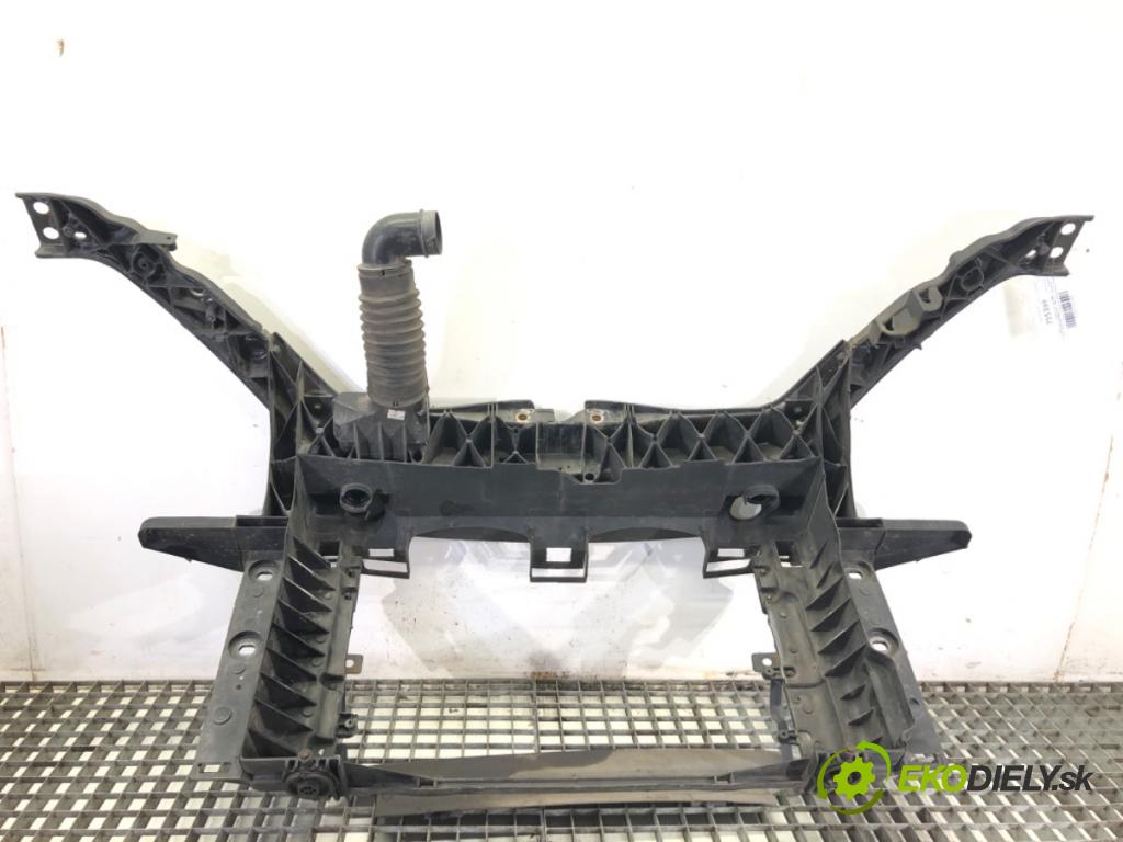 FORD FIESTA MK6 liftback 2007 51 kW 1.3 1299 držák přední část WSH-M1C231-B (Přední výztuha)