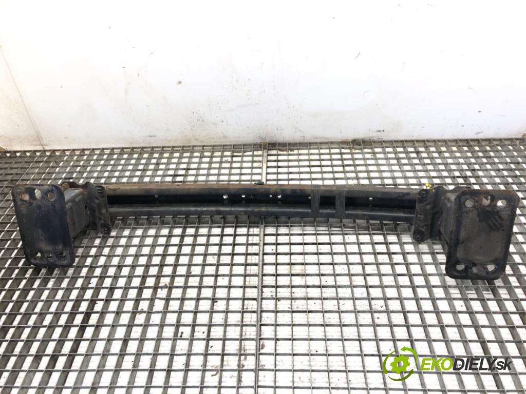 FORD FIESTA MK6 liftback 2007 51 kW 1.3 1299 výztuha nárazníka přední část  (Přední výztuha)