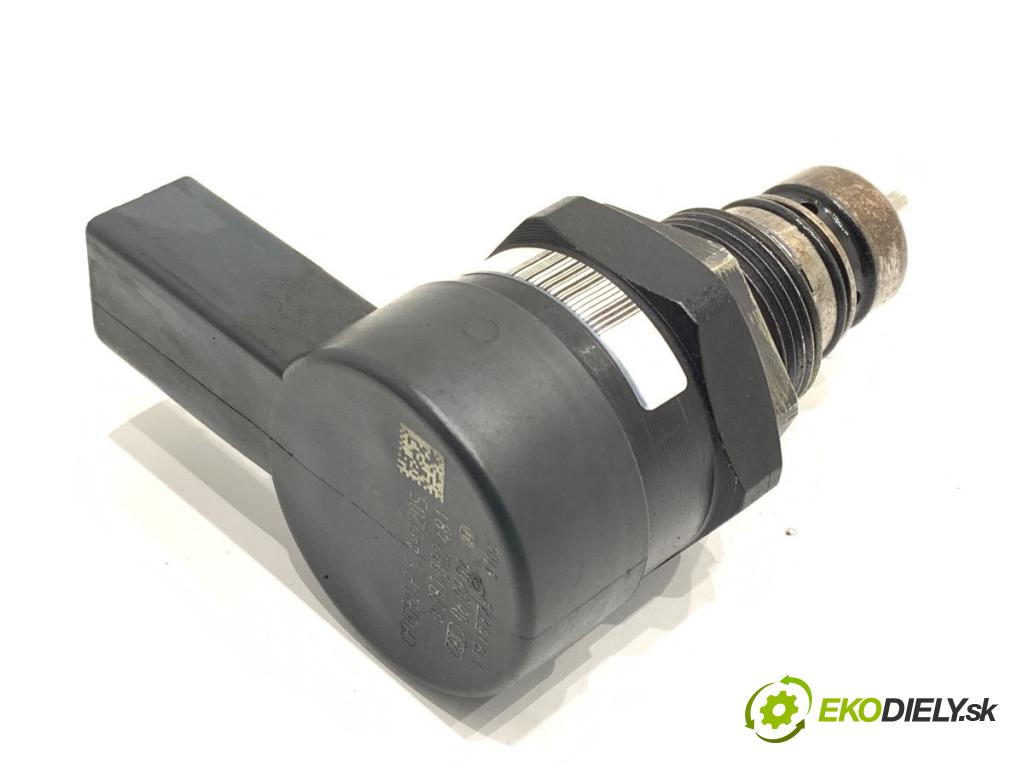 BMW E83 SUV 2004 110 kW 2.0 d 1995 Regulátor tlaku paliva 0281002481 (Palivový systém ostatné)