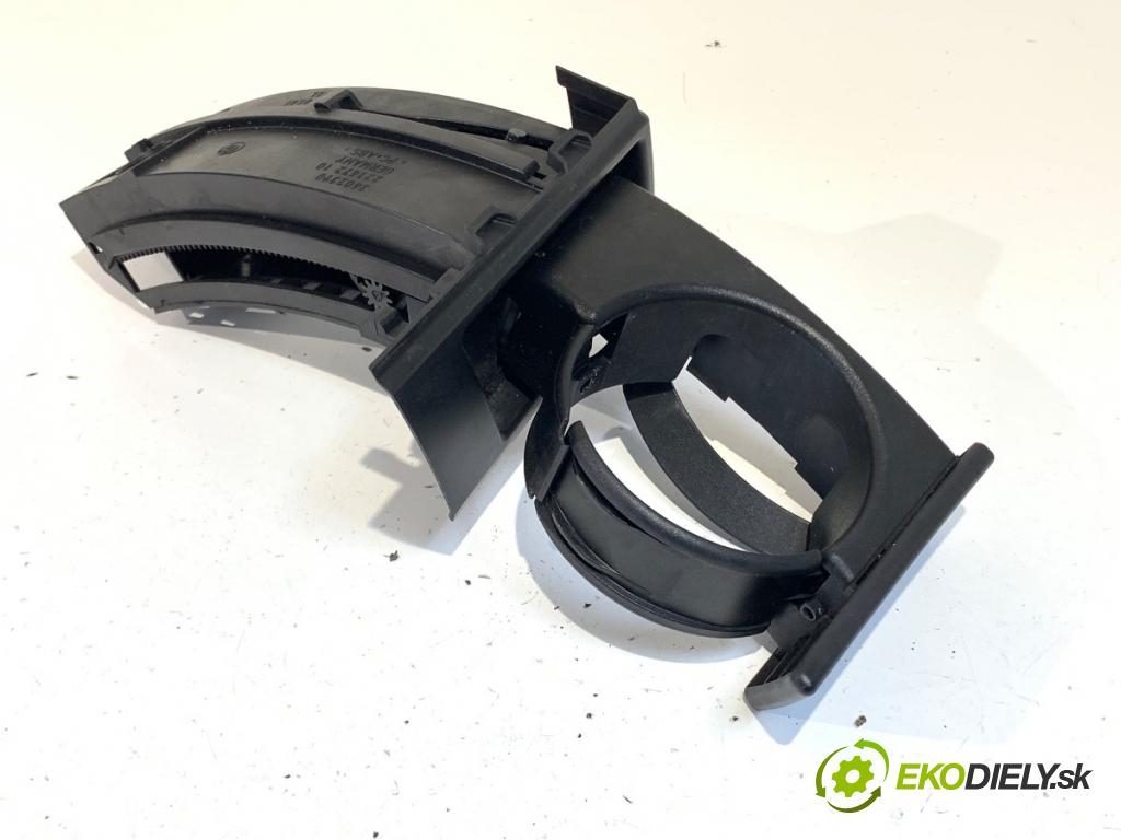 BMW E83 SUV 2004 110 kW 2.0 d 1995 Držiak na nápoje 3402390 (Držiak (úchyt) na nápoje)