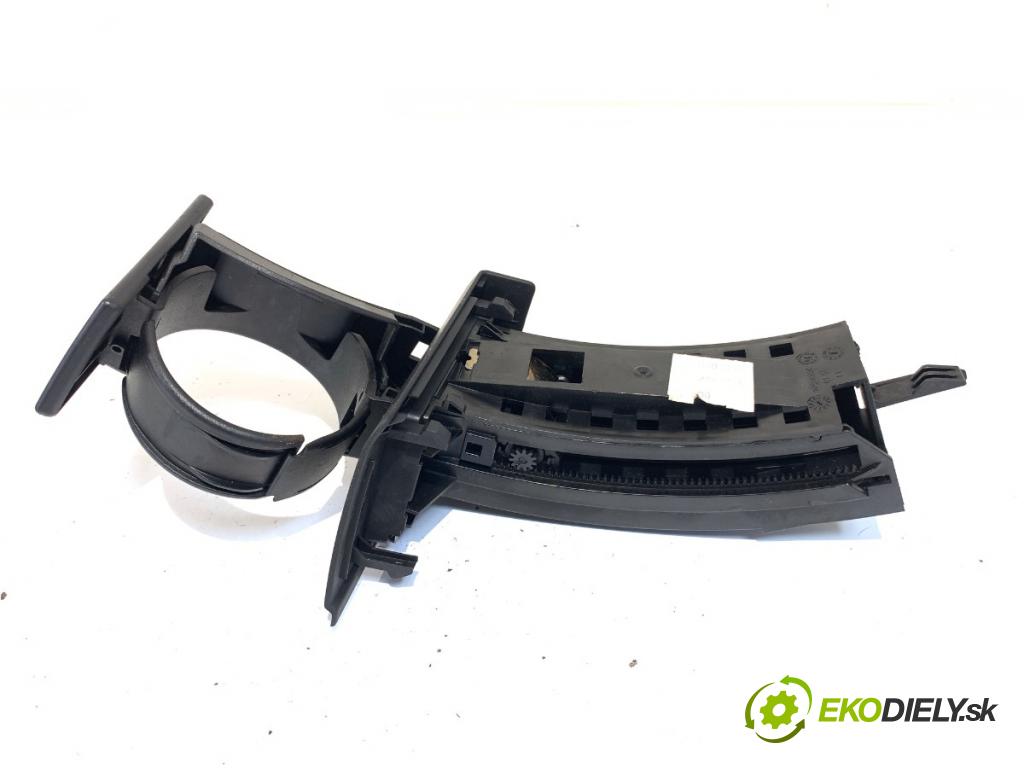 BMW E83 SUV 2004 110 kW 2.0 d 1995 Držiak na nápoje 3402390 (Držiak (úchyt) na nápoje)