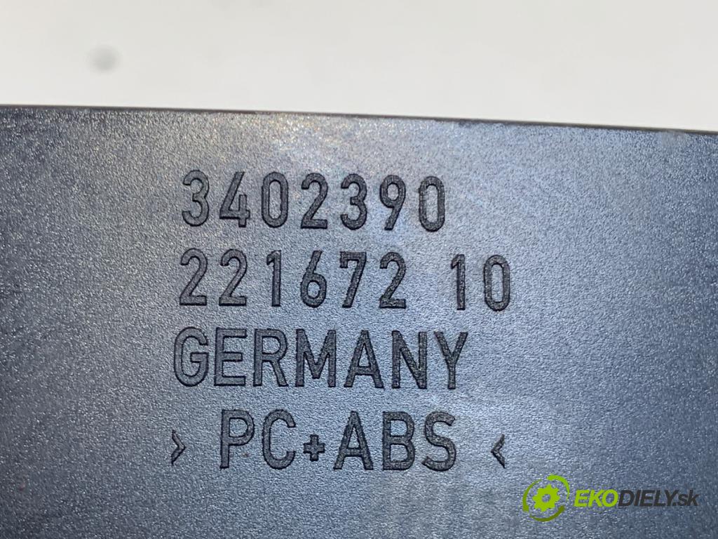 BMW E83 SUV 2004 110 kW 2.0 d 1995 Držiak na nápoje 3402390 (Držiak (úchyt) na nápoje)