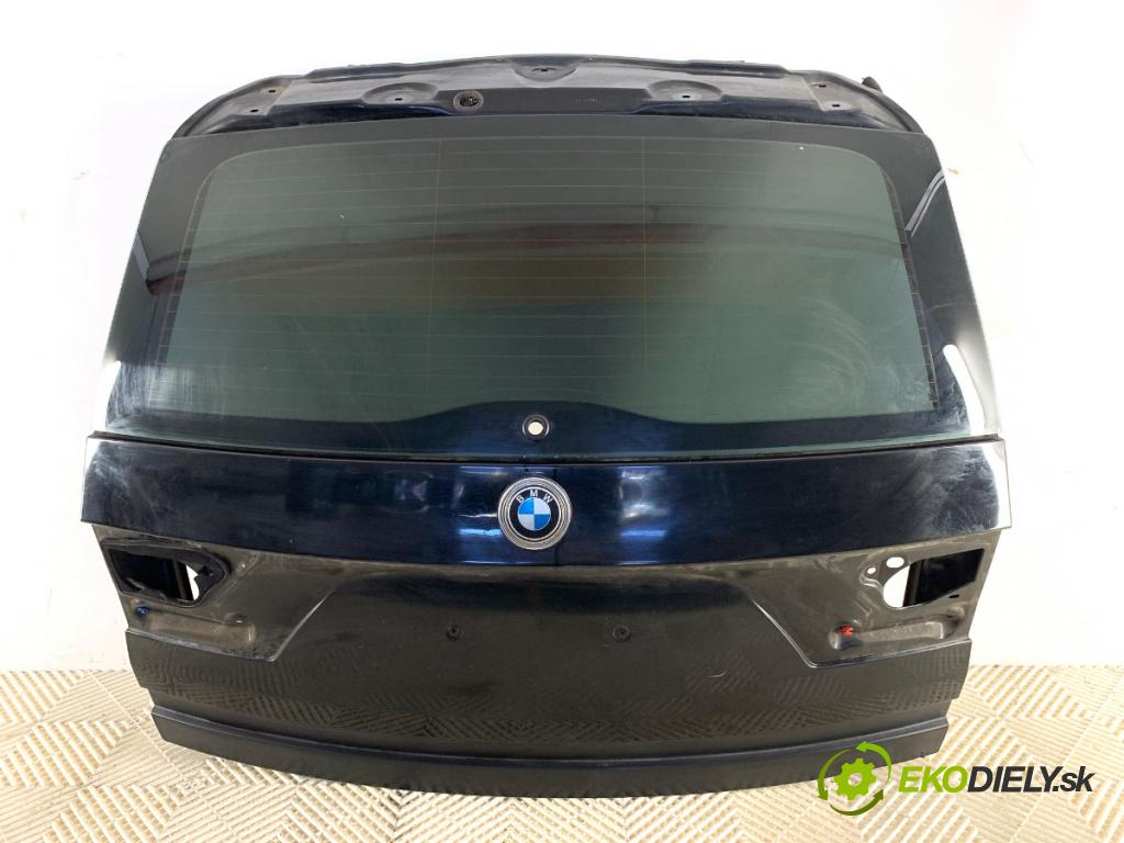 BMW E83 SUV 2004 110 kW 2.0 d 1995 kapota zadní část 