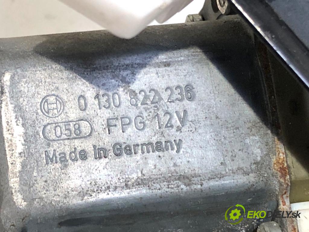 BMW E83 SUV 2004 110 kW 2.0 d 1995 mechanismus okna pravý zadní část 0130822236