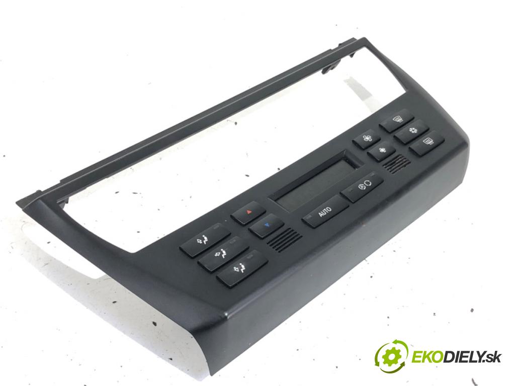 BMW E83 SUV 2004 110 kW 2.0 d 1995 Panel ovládania kúrenia 3417445 (Prepínacie páčky pod volantom)