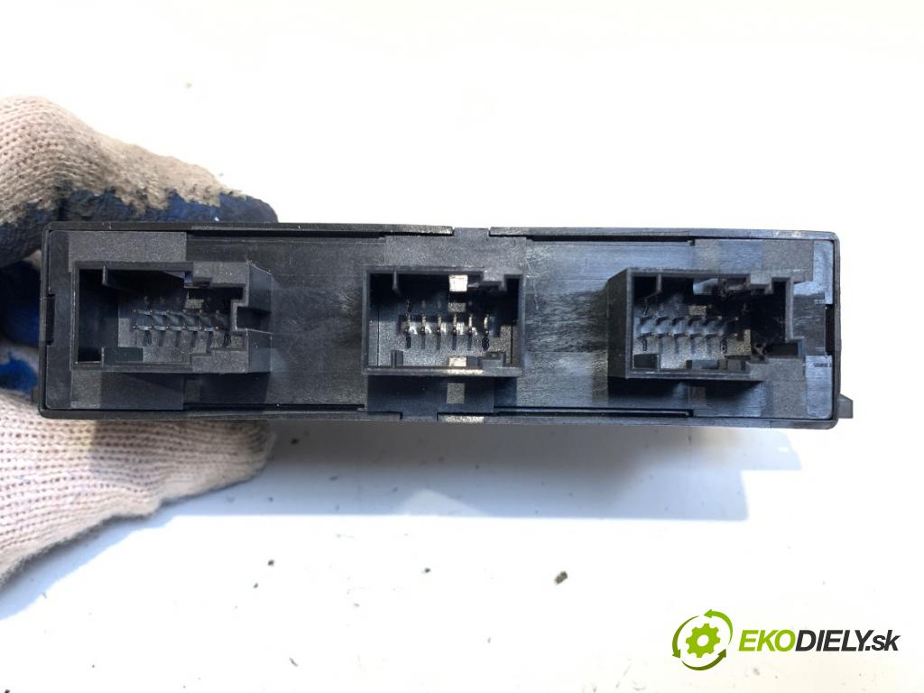 BMW E83 SUV 2004 110 kW 2.0 d 1995 Modul PDC 6942676 (Riadiaca jednotka ostatné)