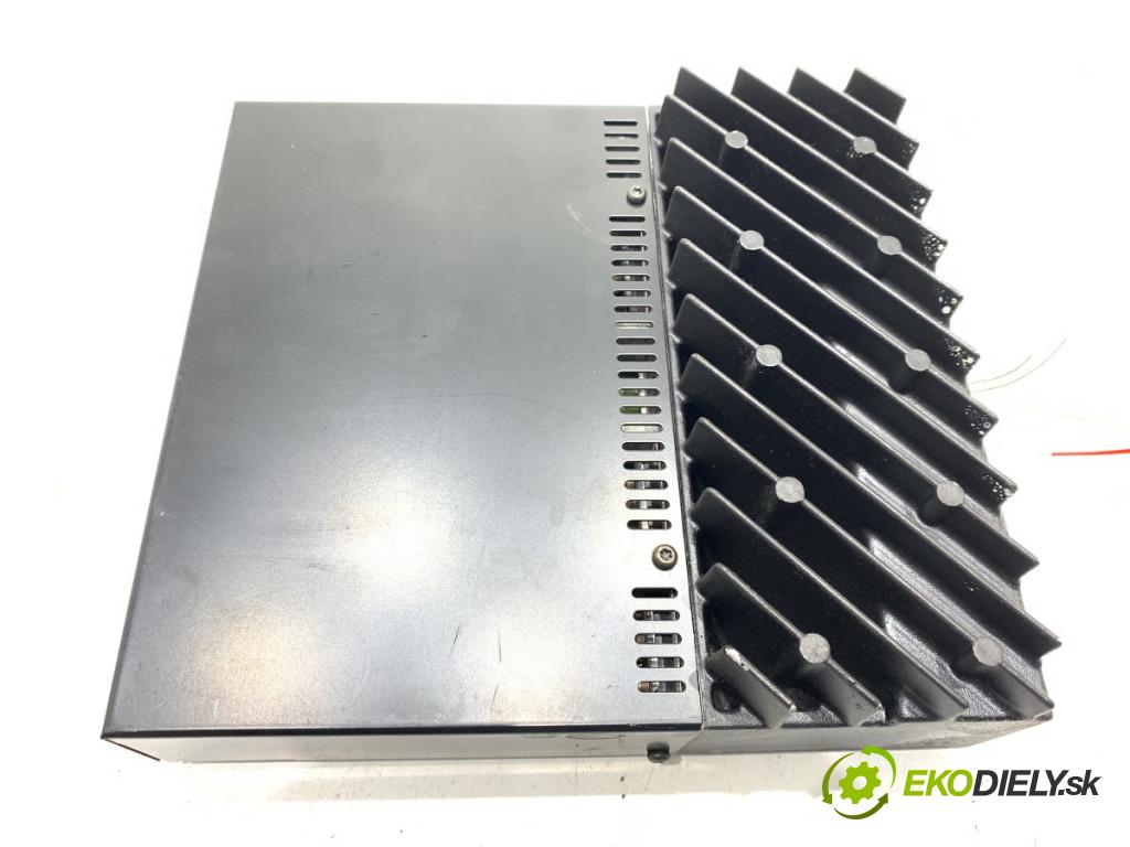 BMW E83 SUV 2004 110 kW 2.0 d 1995 Zosilňovač 6990098 (Zosilňovač)