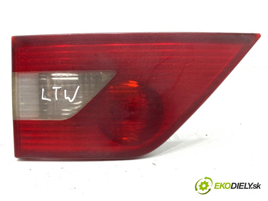 BMW E83 SUV 2004 110 kW 2.0 d 1995 světlo zadní část levá strana vnitřní 3414011 (Klika dveří ostatní)