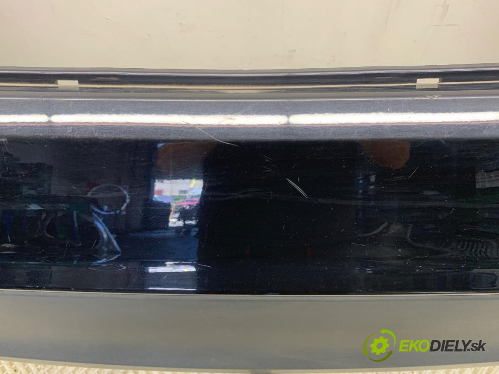 FORD FIESTA MK7 liftback 2009 71 kW 1.4 1388 nárazník zadní část  (Klika dveří ostatní)