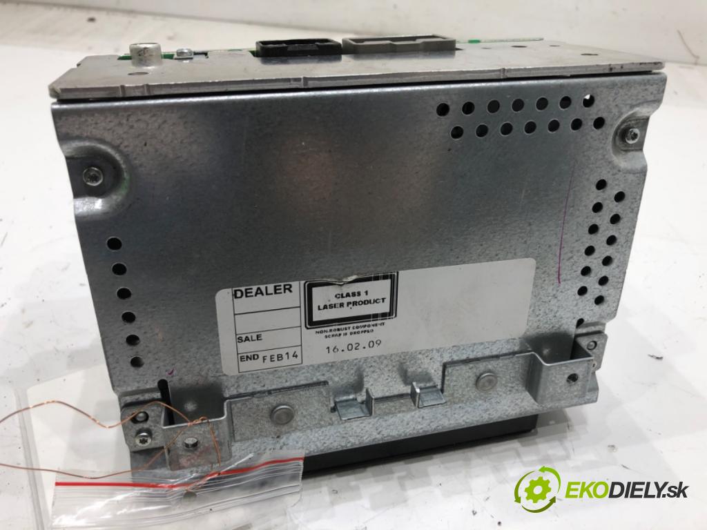 FORD FIESTA MK7 liftback 2009 71 kW 1.4 1388 RADIO 8A6T-18C815-BM (Audio zariadenie)