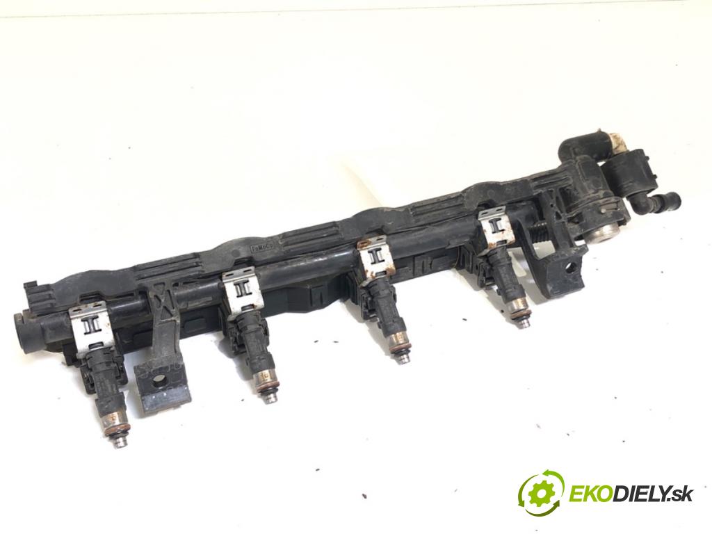 FORD FIESTA MK7 liftback 2009 71 kW 1.4 1388 lišta vstřikovací 0280158207 (Vstřikovací lišta)