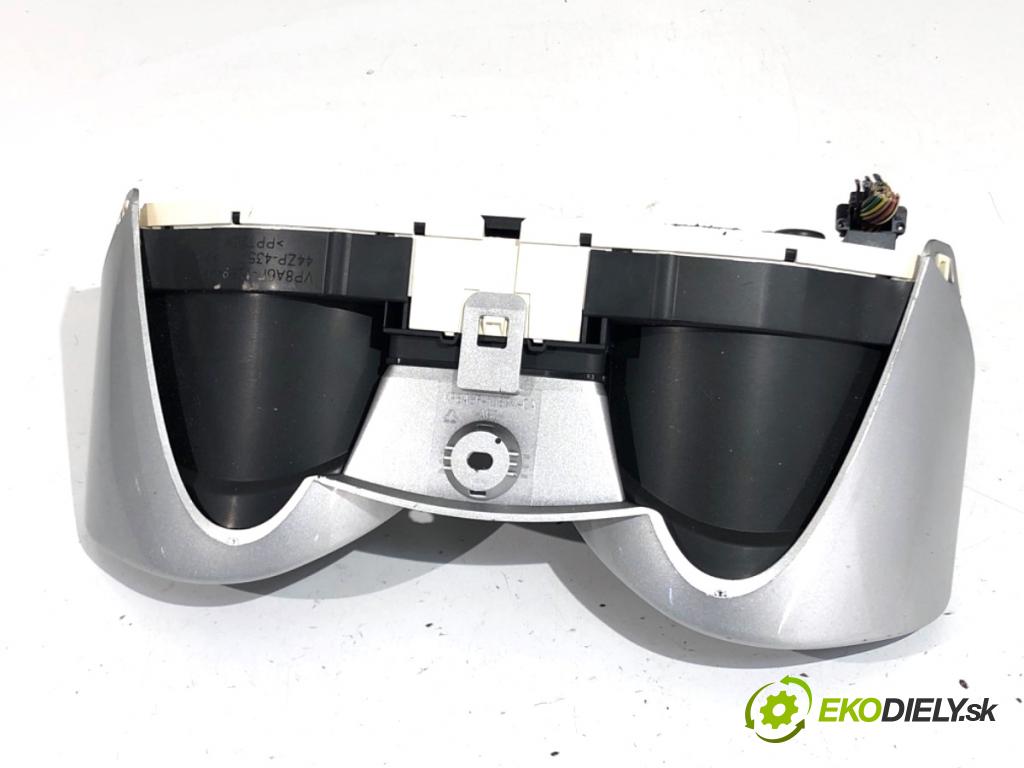 FORD FIESTA MK7 liftback 2009 71 kW 1.4 1388 Prístrojovka VP8A6F-10894-BC (Prístrojová doska)