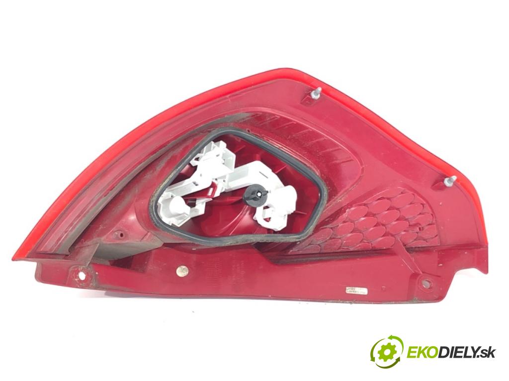FORD FIESTA MK7 liftback 2009 71 kW 1.4 1388 světlo pravý zadní část 8A61-13404-A