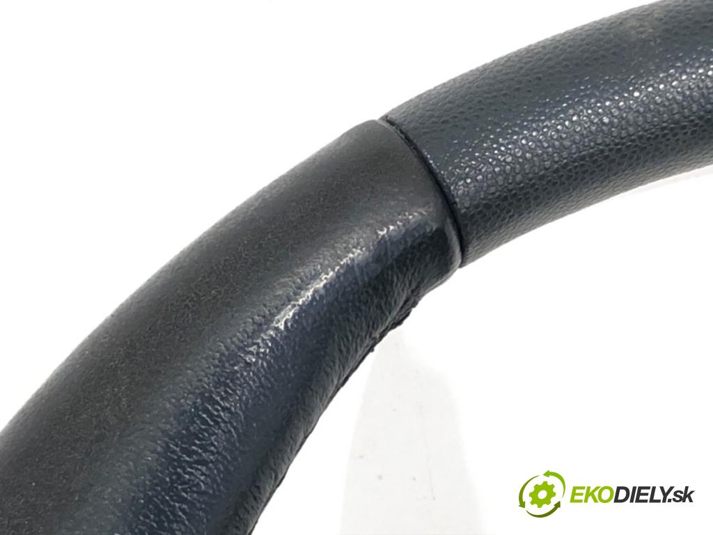 FORD FIESTA MK7 liftback 2009 71 kW 1.4 1388 Volant  (Volant)