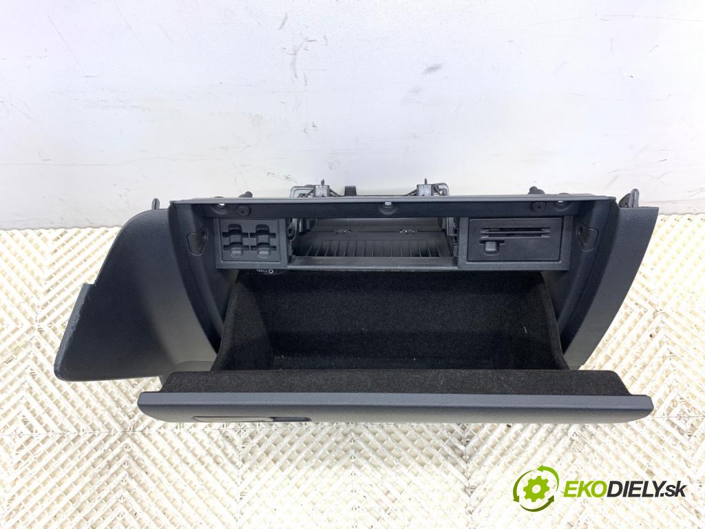 VW GOLF VII Kombi 2018 85 kW 1.6 TDI 1598 Priehradka, kastlík spolujazdca 5G1857097AG (Priehradka (kastlík))