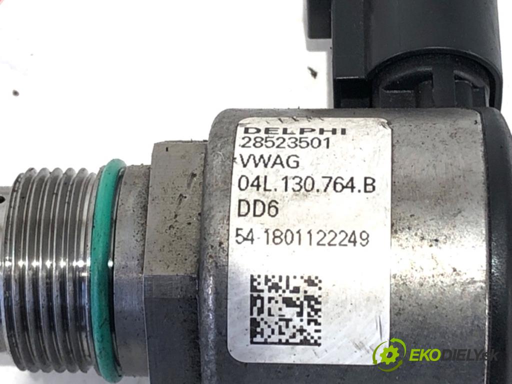 VW GOLF VII Kombi 2018 85 kW 1.6 TDI 1598 Regulátor tlaku paliva 04L130764B (Palivový systém ostatné)