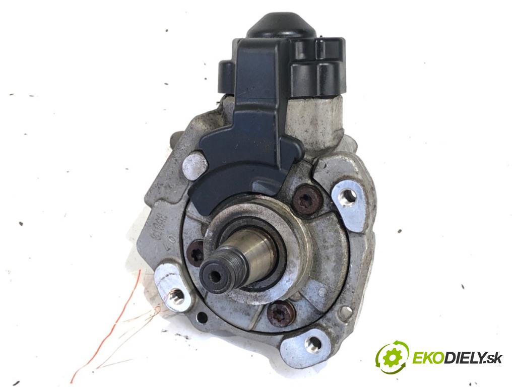 VW GOLF VII Kombi 2018 85 kW 1.6 TDI 1598 Pumpa vstrekovacia 04B130755H (Vstrekovacie čerpadlo)