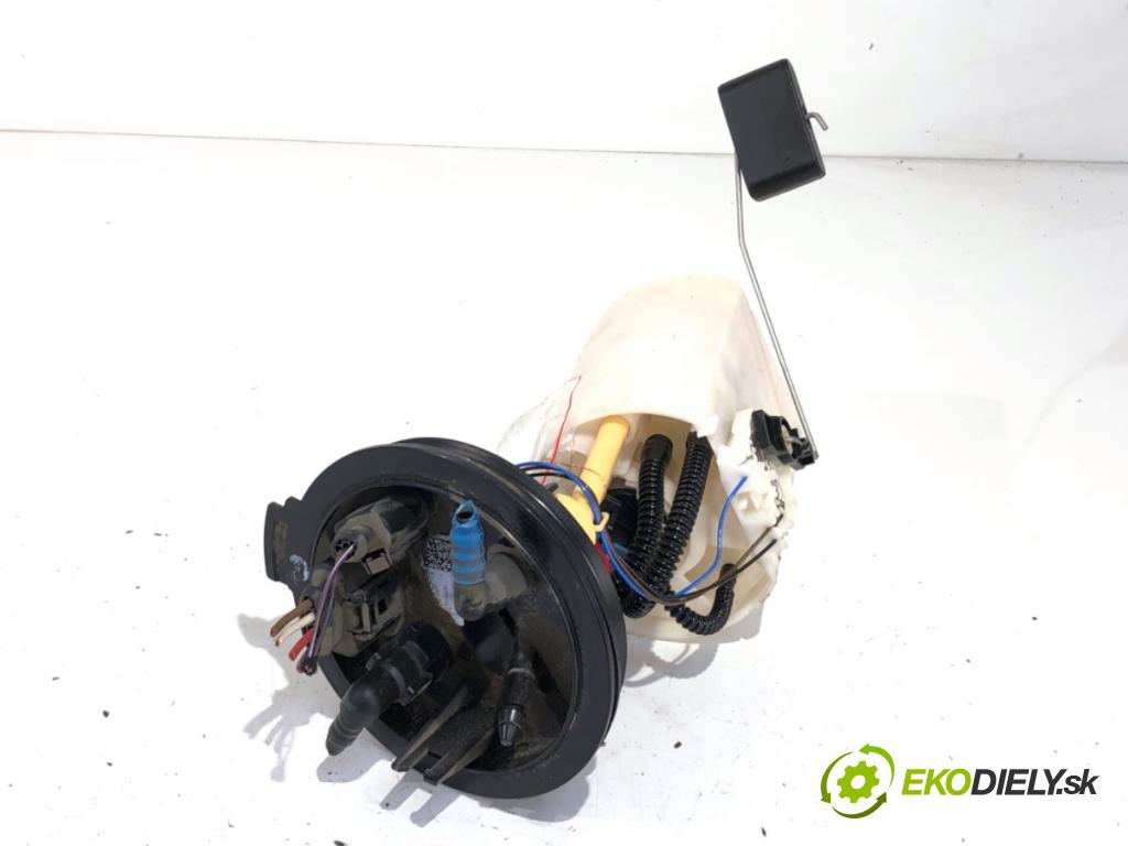 VW GOLF VII Kombi 2018 85 kW 1.6 TDI 1598 pumpa paliva 5Q0919050AT