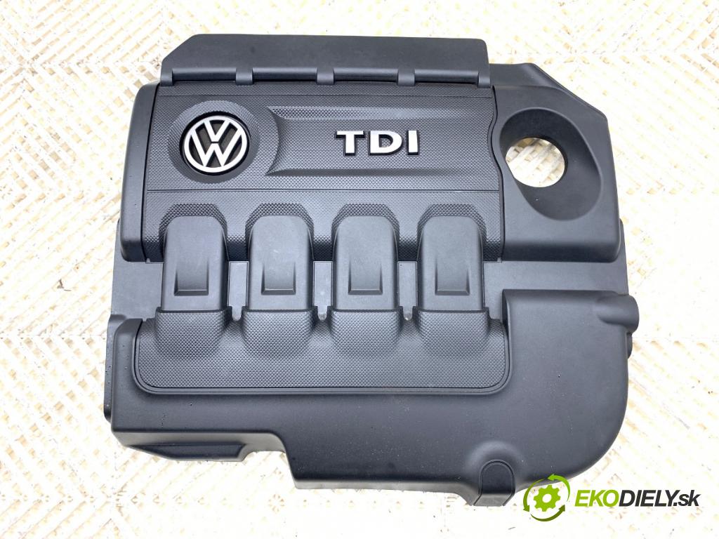 VW GOLF VII Kombi 2018 85 kW 1.6 TDI 1598 kryt motora 04L103925Q (Kryt motoru )