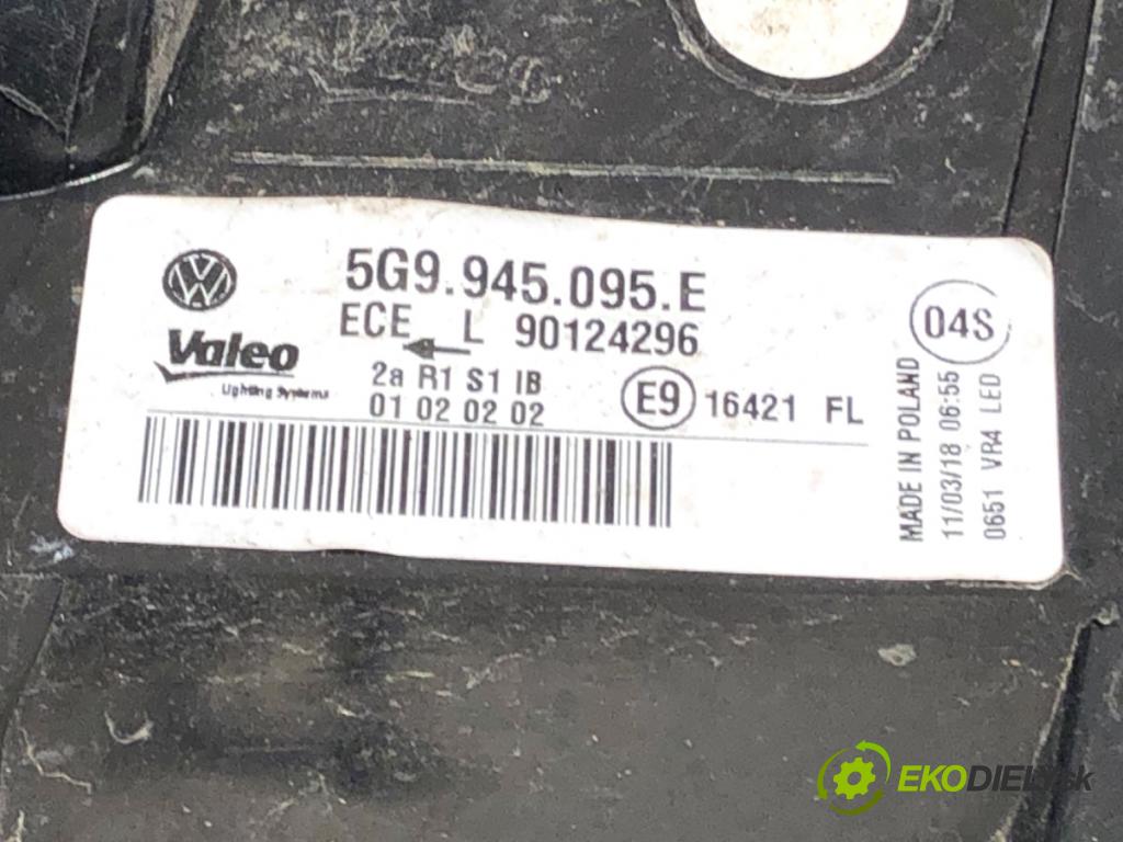 VW GOLF VII Kombi 2018 85 kW 1.6 TDI 1598 světlo levý zadní část 5G9945095E