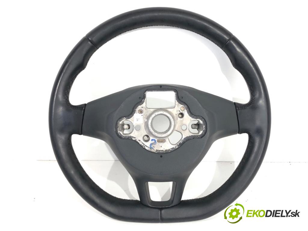 VW GOLF VII Kombi 2018 85 kW 1.6 TDI 1598 Volant  (Volant)