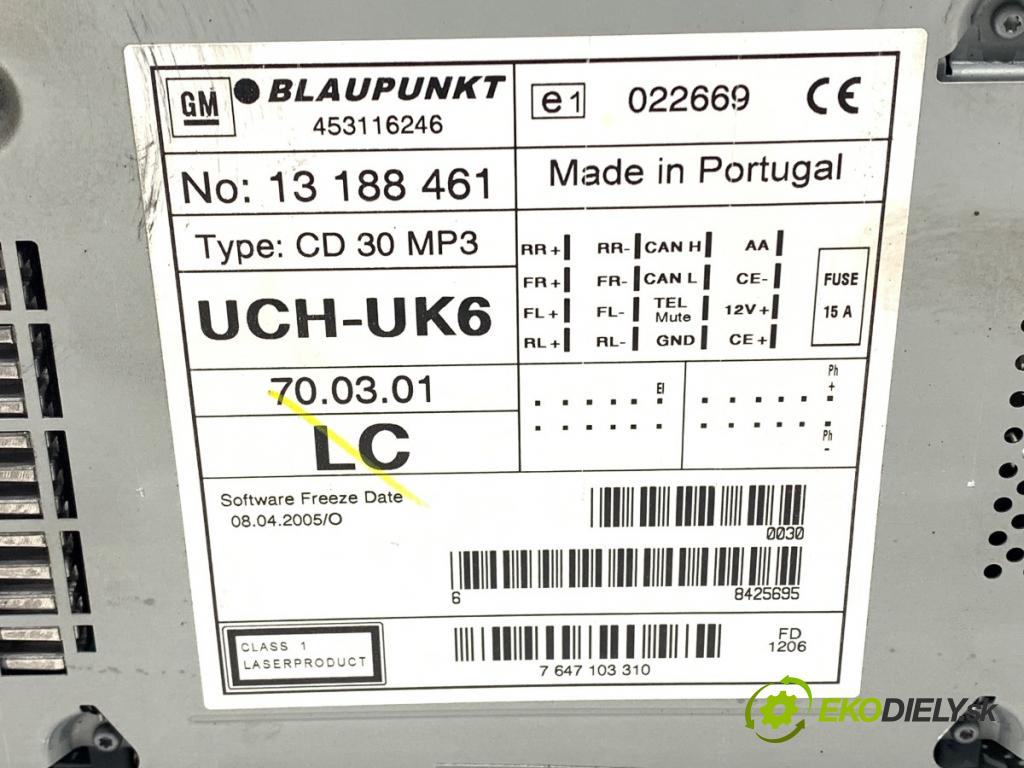OPEL ASTRA H liftback 2006 77 kW 1.6 (L48) 1598 RADIO 13188461 (Audio zariadenie)