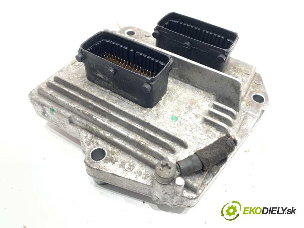 OPEL ASTRA H liftback 2006 77 kW 1.6 (L48) 1598 riadiaca jednotka Motor 55561172 (Riadiaca jednotka)