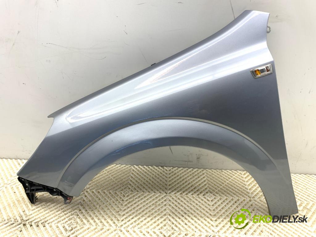 OPEL ASTRA H liftback 2006 77 kW 1.6 (L48) 1598 Blatník ľavy predný 