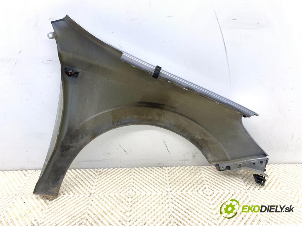 OPEL ASTRA H liftback 2006 77 kW 1.6 (L48) 1598 Blatník ľavy predný