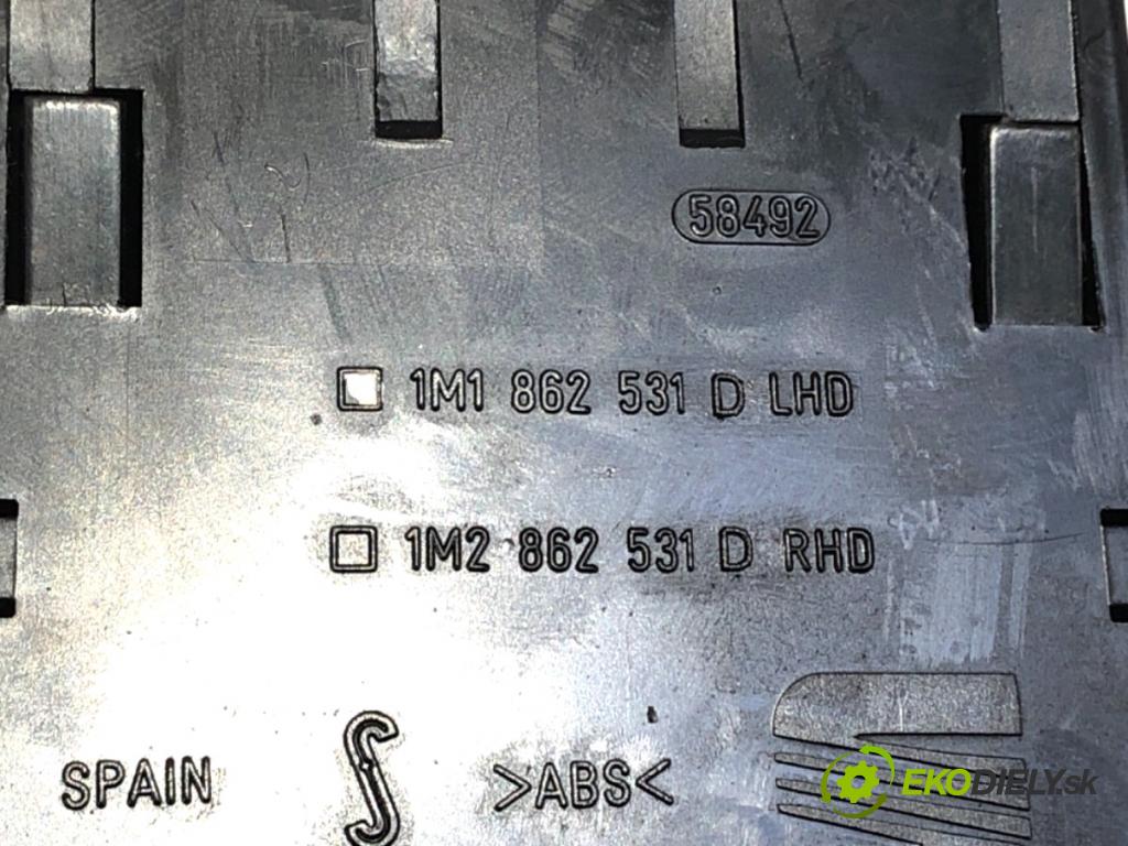 SEAT LEON I liftback 2004 81 kW 1.9 TDI 1896 Držiak na nápoje 1M1862531D (Držiak (úchyt) na nápoje)