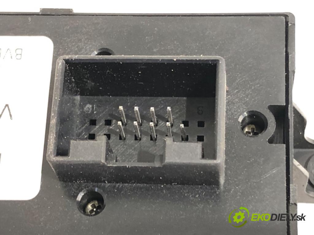 SEAT LEON I liftback 2004 81 kW 1.9 TDI 1896 Prepínač okien 1J4959857D (Prepínacie páčky pod volantom)