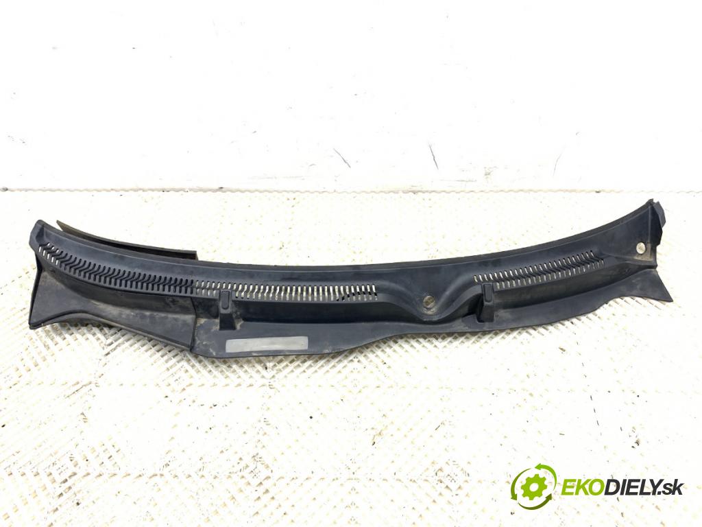 SEAT LEON I liftback 2004 81 kW 1.9 TDI 1896 Torpédo, plast pod čelné okno 1M1853185 (Torpédo (plast pod čelným sklom))