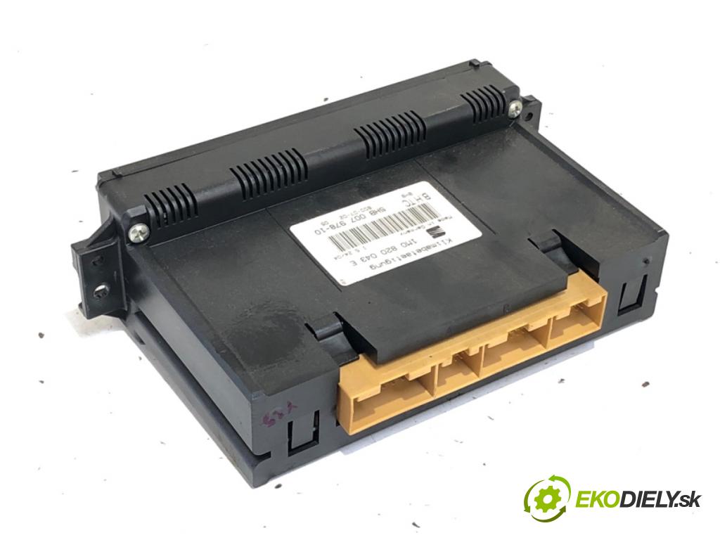 SEAT LEON I liftback 2004 81 kW 1.9 TDI 1896 Panel ovládania kúrenia 1M0820043E (Prepínacie páčky pod volantom)