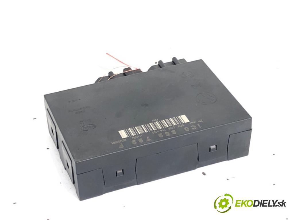 SEAT LEON I liftback 2004 81 kW 1.9 TDI 1896 modul komfortu 1C0959799F (Komfortní modul)