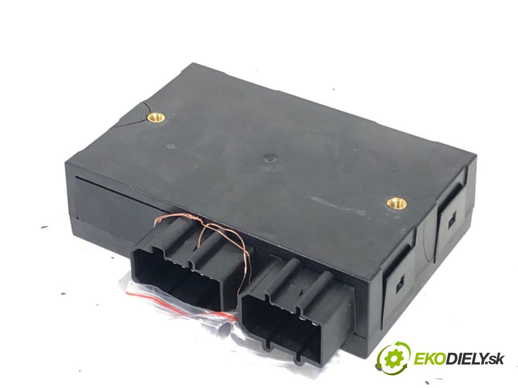 SEAT LEON I liftback 2004 81 kW 1.9 TDI 1896 modul komfortu 1C0959799F (Komfortní modul)