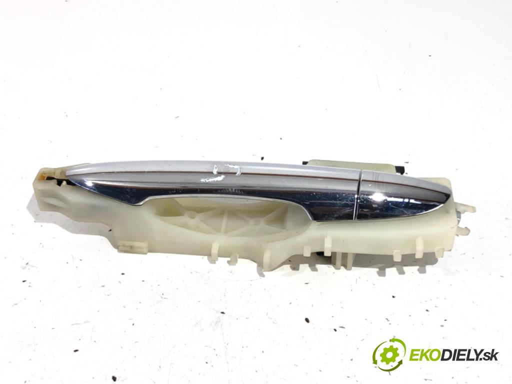 KIA PICANTO II liftback 2011 63 kW 1.2 1248 klika vnejší levý zadní část