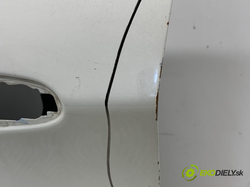 KIA PICANTO II liftback 2011 63 kW 1.2 1248 dveře levý přední část